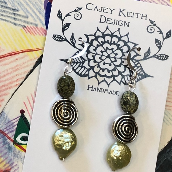 Serpentine Spiral Earrings - Picture 6 of 8